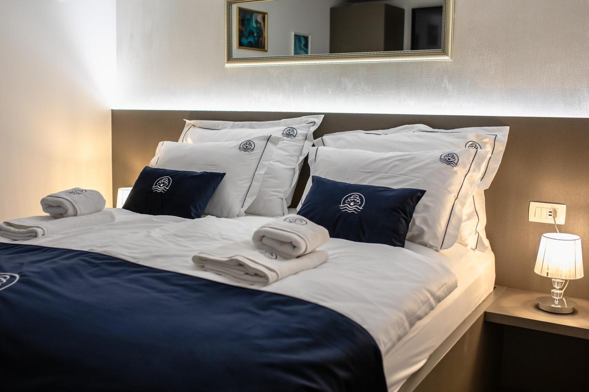 Blue Pearl Elite Piran